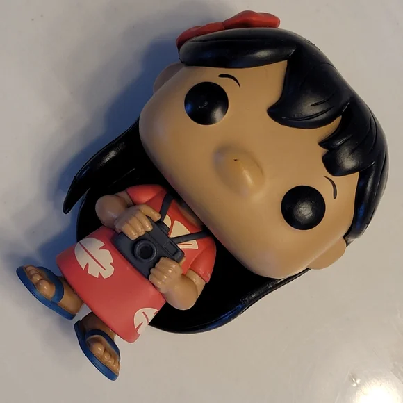 LILO From Disney's Lilo & Stitch Movie Funko Pop! Vinyl Figure #124 - Picture 13 of 15
